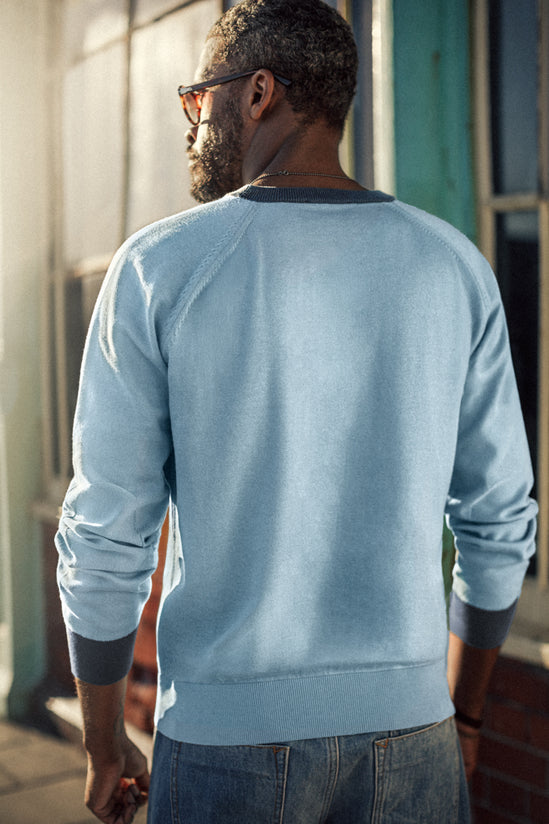 Bay V-Neck Jumper Blue