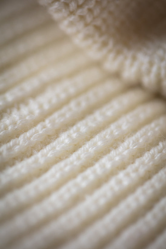 Damsons Merino Beanie Raw