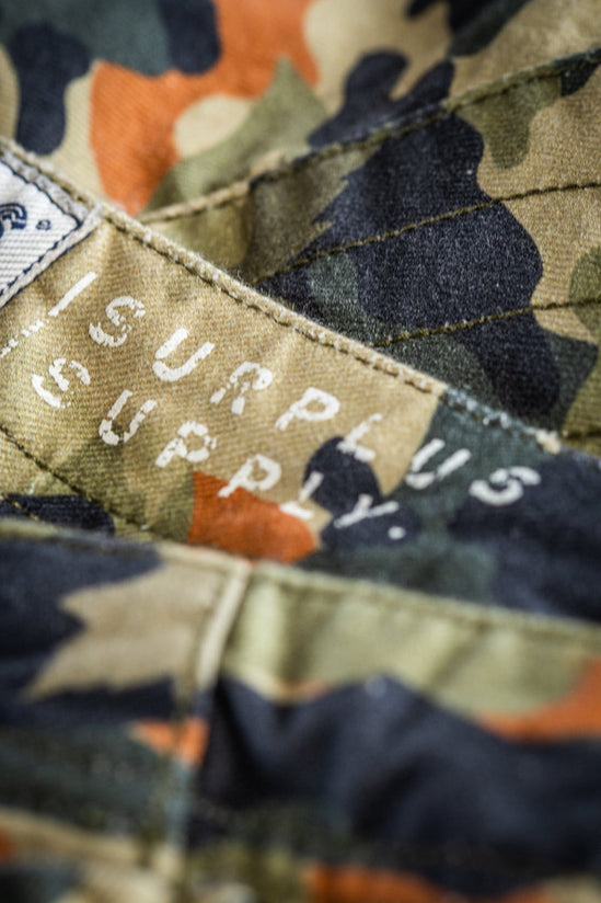 &SONS Surplus Army Shorts Camo