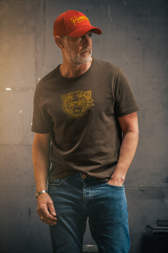 Tiger Strike T-Shirt Dark Brown