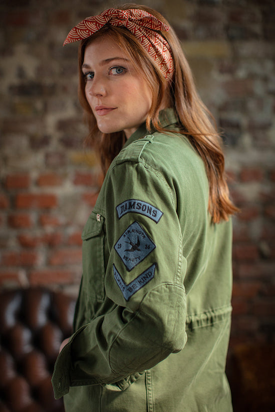 Damsons Landgirl Waves Headscarf Red