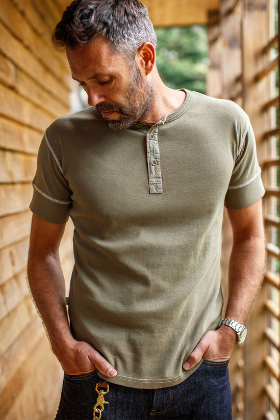 The New Elder Henley Short Sleeve Shirt Army Green