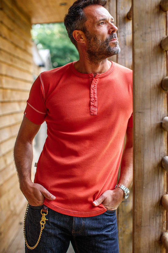 The New Elder Henley Short Sleeve Shirt Vintage Red