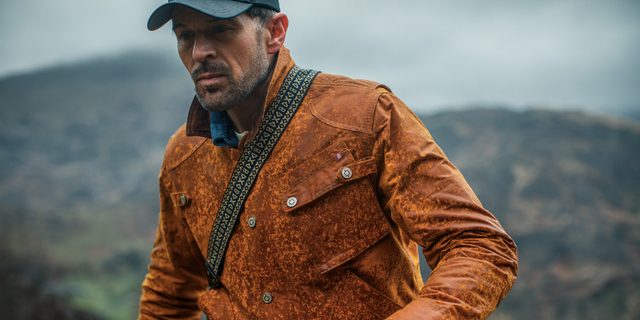 Sartorial Adventures: Exploring the Art of Layering in Autumn