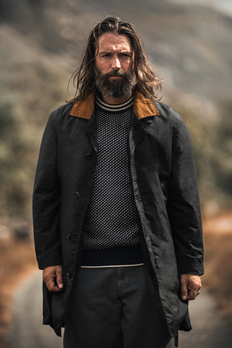 Outrider Waxed Coat Black