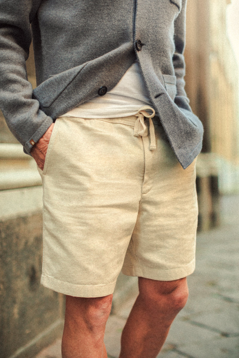 Como Textured Shorts