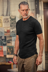 The New Elder Henley Short Sleeve Shirt Black