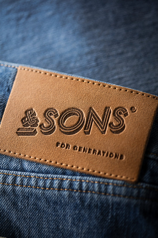Jenson Straight Fit Jean Mid Wash