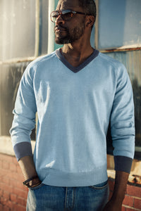 Bay V-Neck Jumper Blue