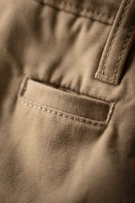 McQueen 17 Chino Tan
