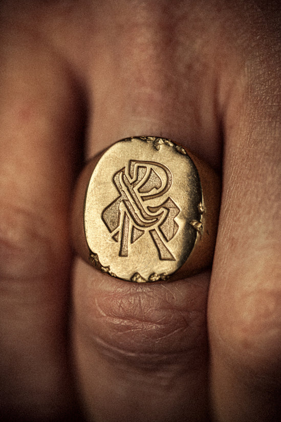 ROGUE by &SONS Signet Ring Brass