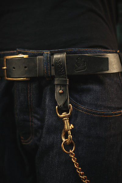 &SONS Leather Key Fob & Chain | The Perfect Vintage Style Accessory