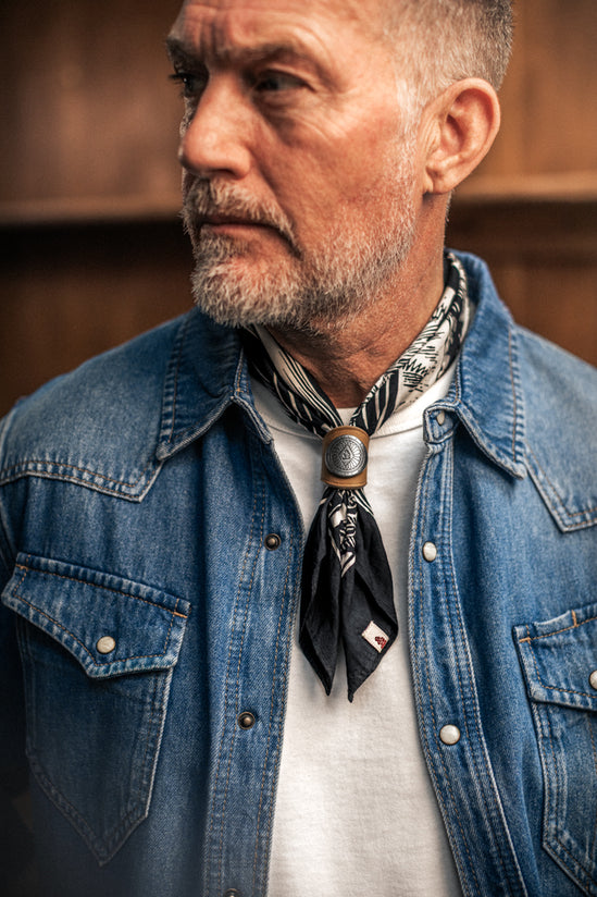 Leather Scarf Toggle Tan