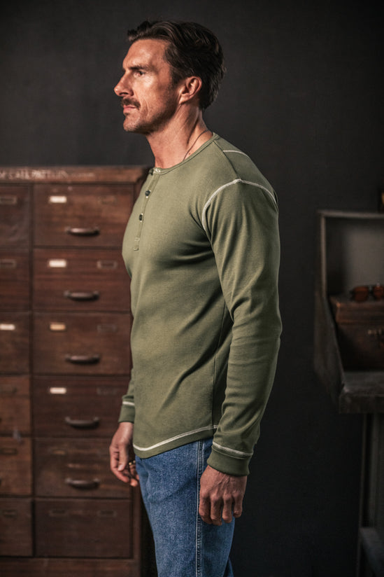 The New Elder Henley Shirt Army Green