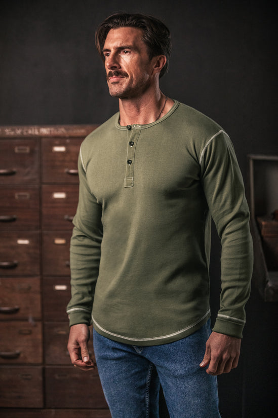 The New Elder Henley Shirt Army Green