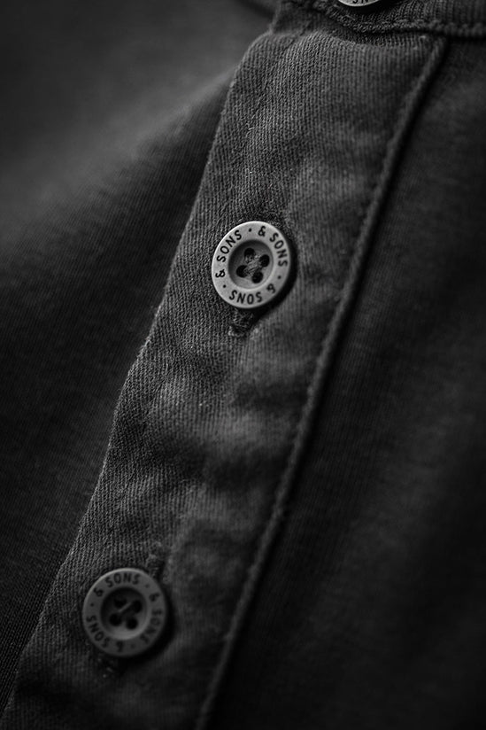 Elder Henley Short Sleeve 3 Pack – x2 Raw / 1x Black