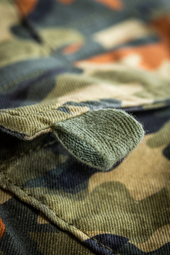 &SONS Surplus Army Shorts Camo