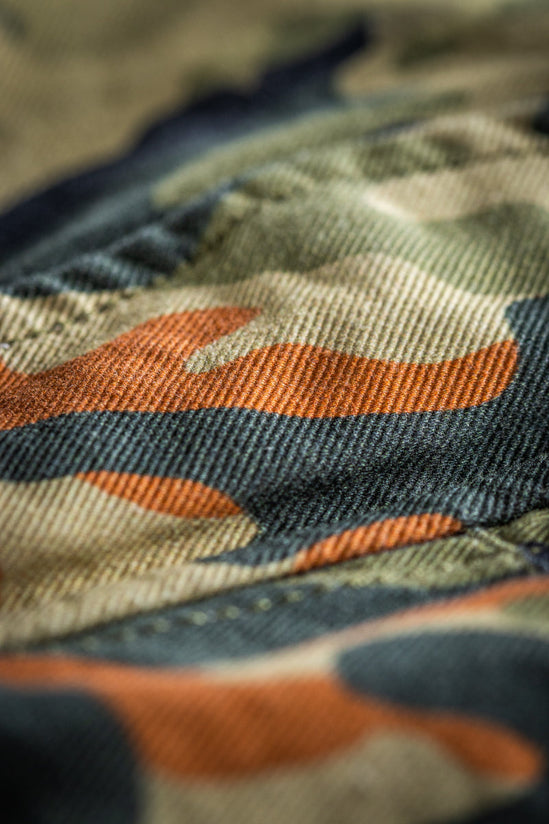 &SONS Surplus Army Shorts Camo