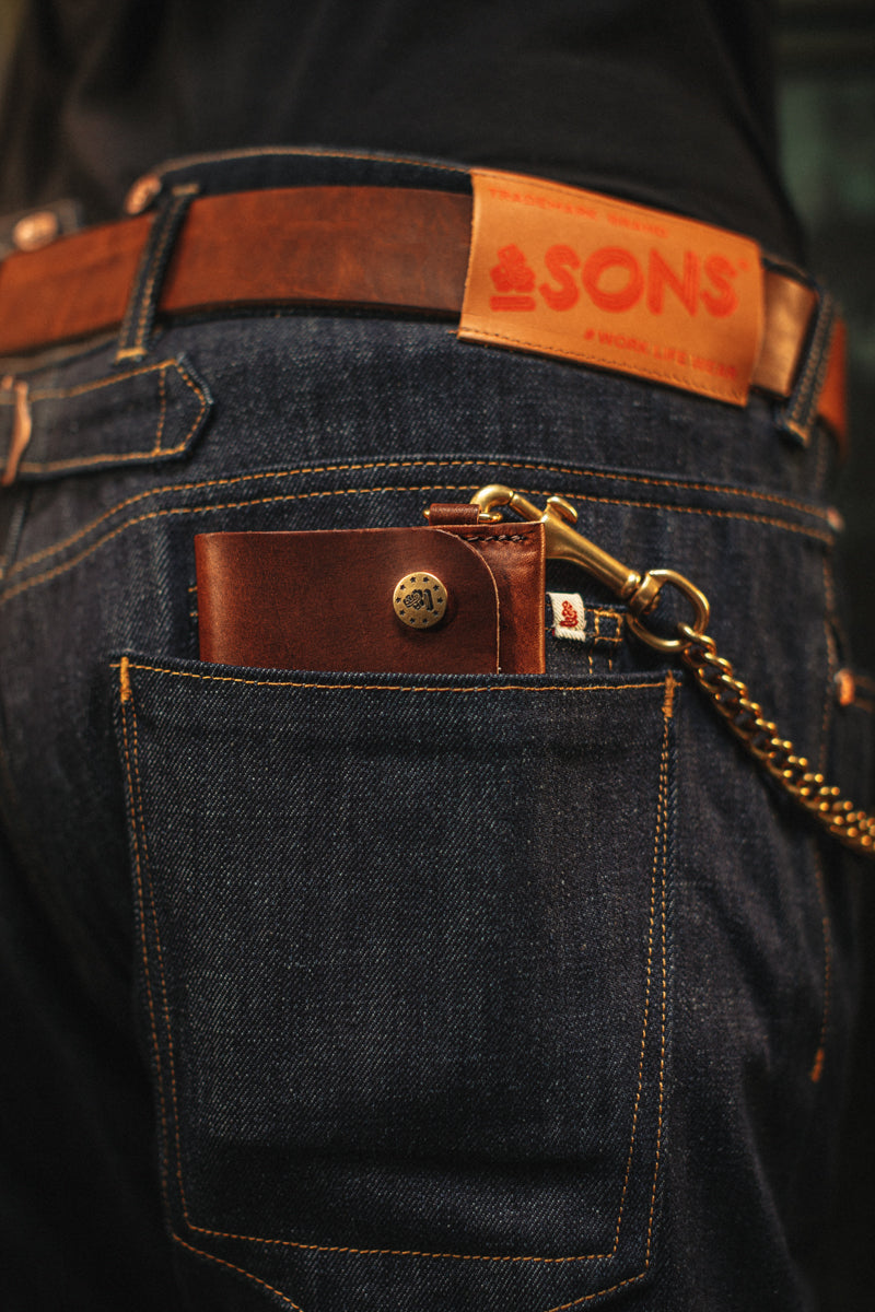 Accessories Bundle: Metal Chain / Key Fob / Leather Wallet