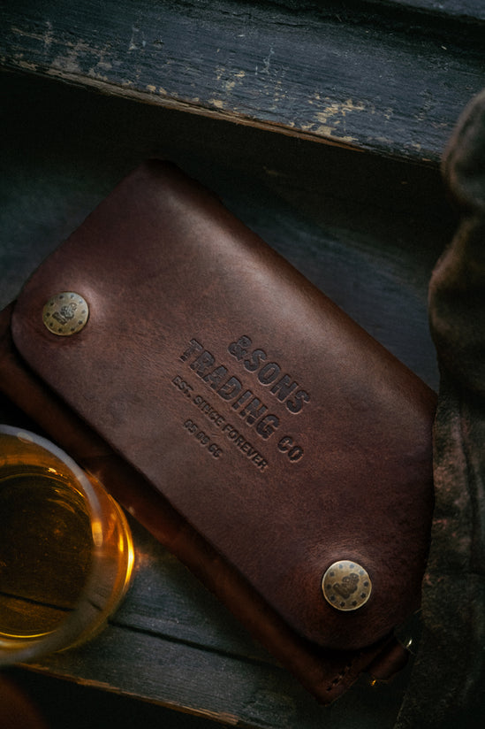 Accessories Bundle: Metal Chain / Key Fob / Leather Wallet