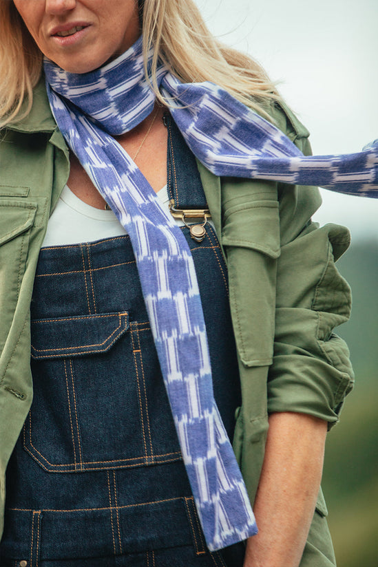 Damsons Block Scarf Light Blue